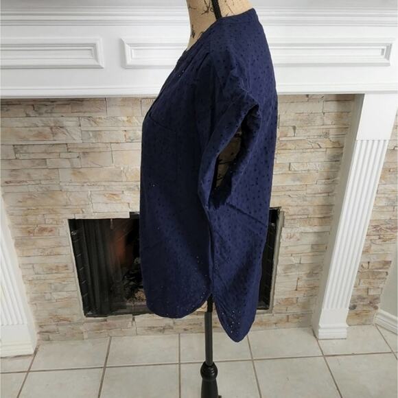 J. Crew navy blue eyelet blouse size small - Picture 2 of 6